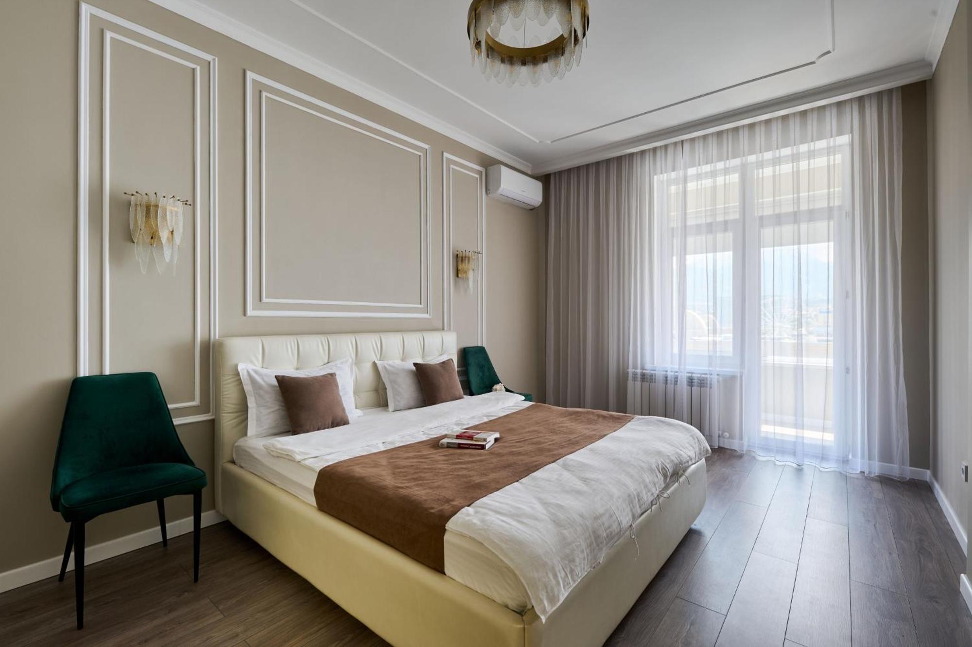 Five Business-Class Rooms In R-House Near Mega Center Alma-Ata Exteriör bild